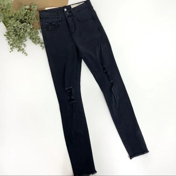 RAG & BONE• black distressed skinny jean - Picture 3 of 6
